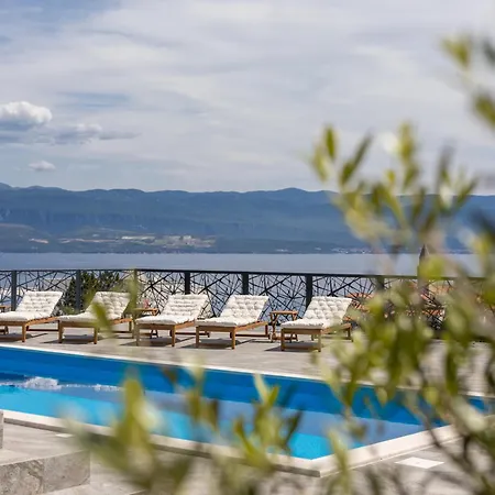 Villa Volare Vrbnik (Primorje-Gorski Kotar)