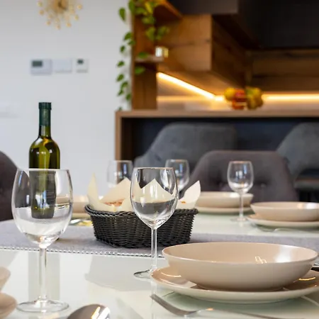 Villa Volare Vrbnik (Primorje-Gorski Kotar)